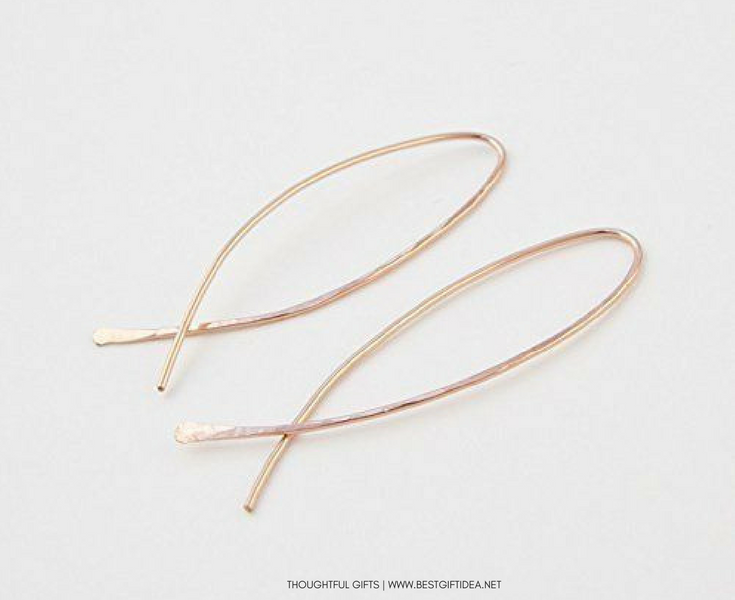 minimalistic pisces earrings gifts